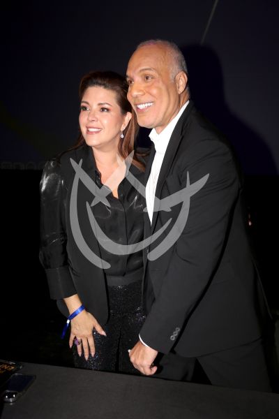 Alicia Machado y Ronald Day con El Poder