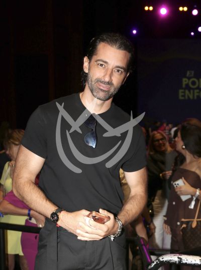 Toni Costa con El Poder