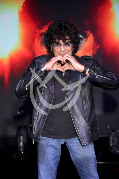 Laureano Brizuela vuelve al rock