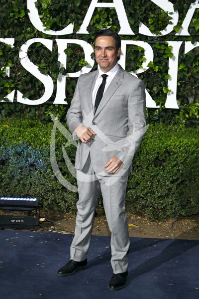 Allfonso Herrera con Espíritus