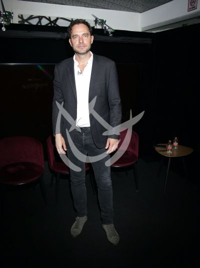 Manolo Cardona es un Sinvergüenza