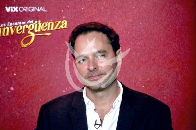 Manolo Cardona es un Sinvergüenza