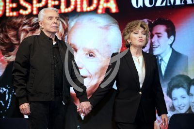 Angelica María y Enrique Guzmán por las mamás mexicanas