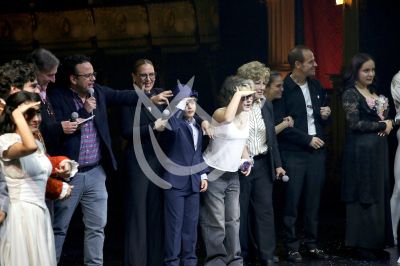 Angélica Vale e hijos con El Fantasma