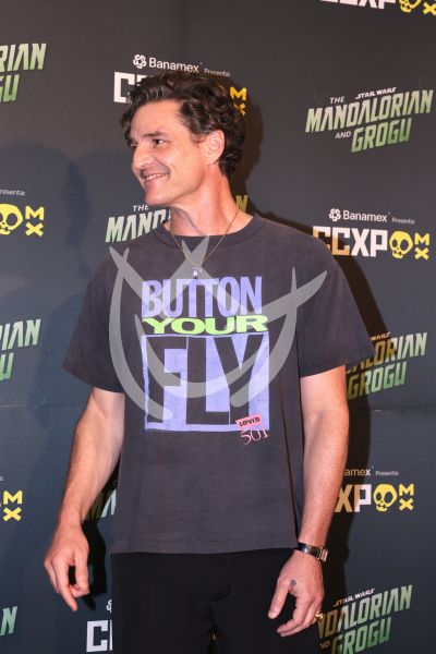 Pedro Pascal es el Mandalorian en Mx