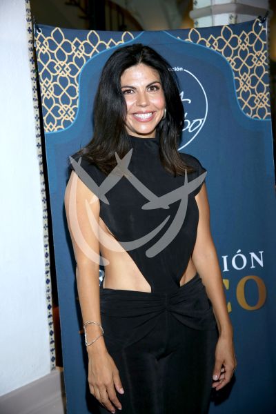 Africa Zavala con Corazón 