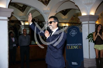 José Ron con Corazón