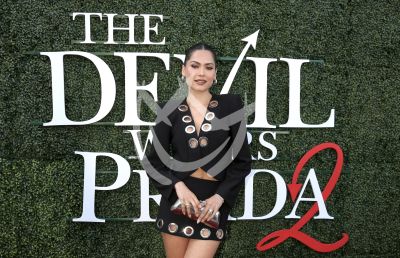 Andrea Meza con The Devil