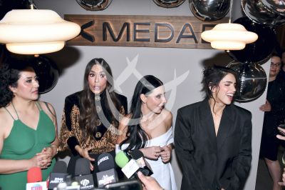 Galilea Montijo y Bárbara de Regil al spa