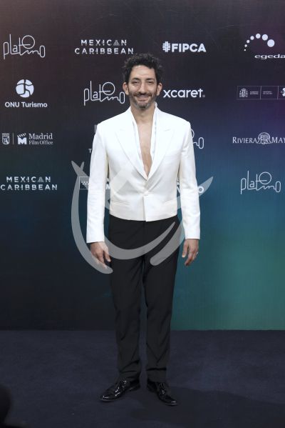 Juan Minujín en los Platino