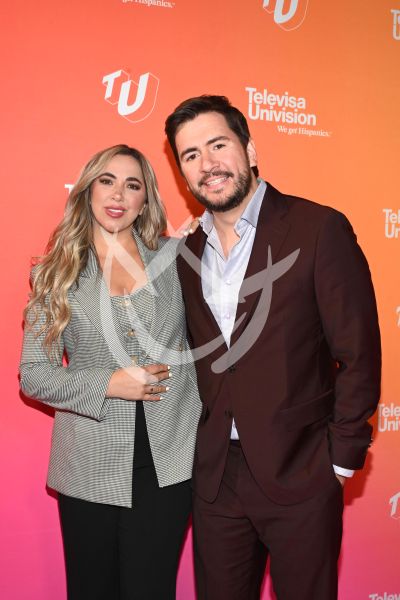 Laura Giménez y Santiago Franco en upfront