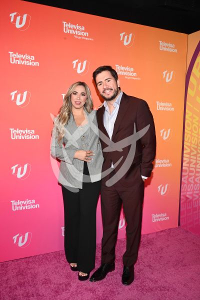 Laura Giménez y Santiago Franco en upfront