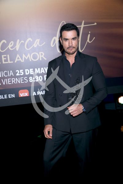 David Zepeda en Tan Cerca de Ti