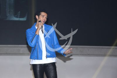 Eduardo Zucchi renace ¡y canta!