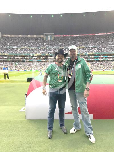 Pepe Aguilar por México
