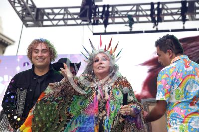 Verónica Castro es la Reina