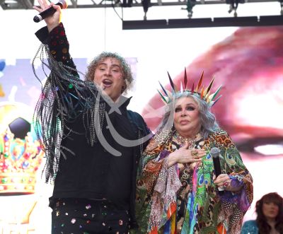Verónica Castro es la Reina
