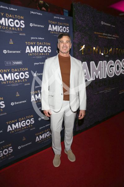 Pedro Sicard es Intocable
