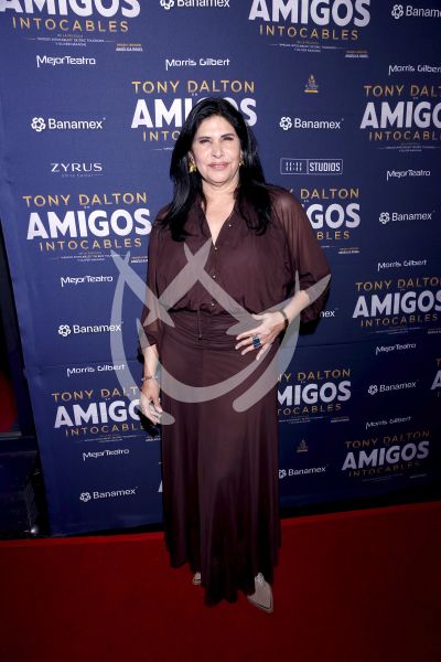 Raquel Garza es Intocable