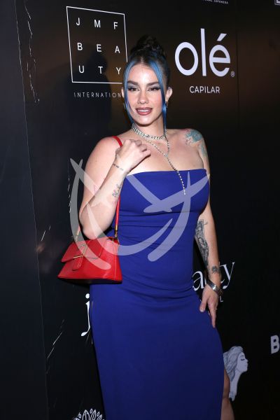 Beba Montes de Cocktail