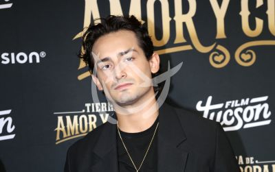Emilio Osorio en Tierra Amor y Coraje