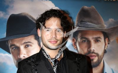 Emmanuel Palomares en Tierra Amor y Coraje