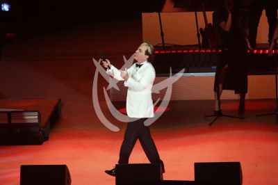 Cristian Castro te canta sus Éxitos