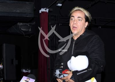 Cristian Castro es Lügh Draculea
