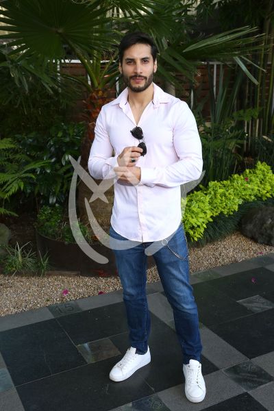Alex Perea hace click