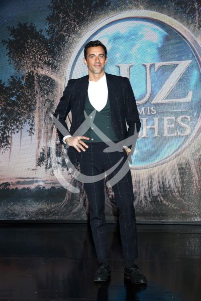José Pablo Minor con Luz