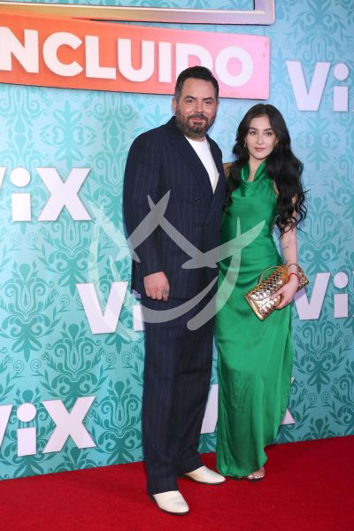 José Eduardo y Paola al Hotel