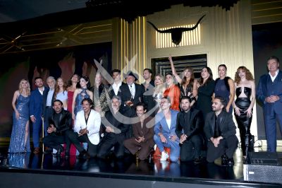 Tierra de Amor y Coraje elenco