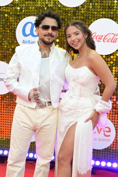 Christian Nodal y Ángela Aguilar en PJ 2026