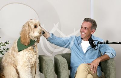 Carlos Ponce tiene Vida de Pelos