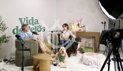 Karina Banda y Carlos Ponce tienen Vida de Pelos