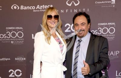 Hugo Sánchez con los 300