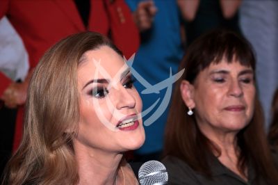 Chantal y Leticia en las Intocables