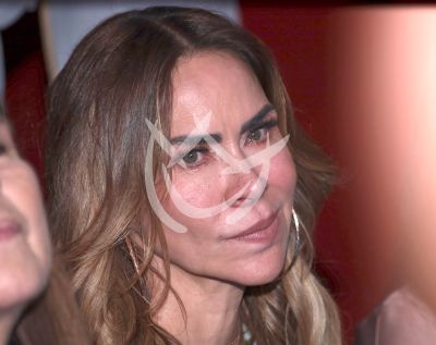 Aylín Mujica en las Intocables