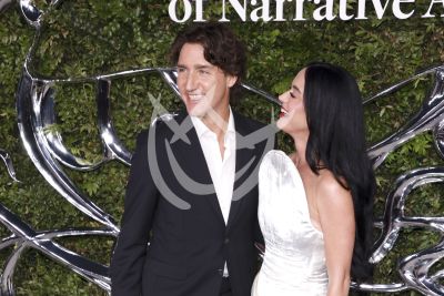 Justin Tredau y Katy Perry en el Lucas Museum