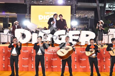 Iñárritu y Cruise con Digger en Mx