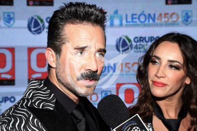 José Ron en los Premios Q