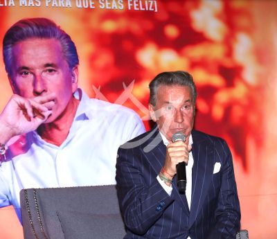 Ricardo Montaner prepara El Último Regreso