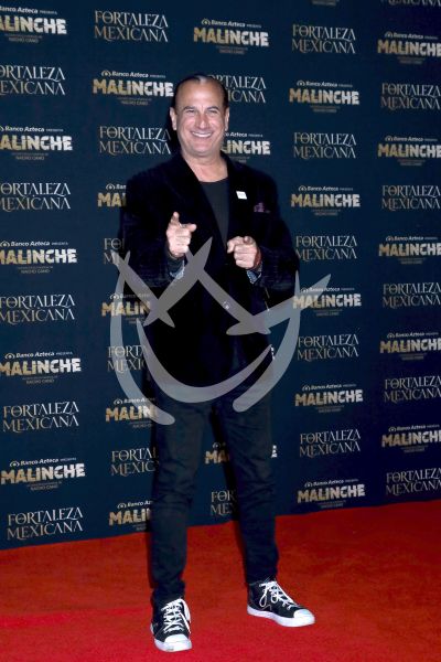 Patricio Cabezut con La Malinche