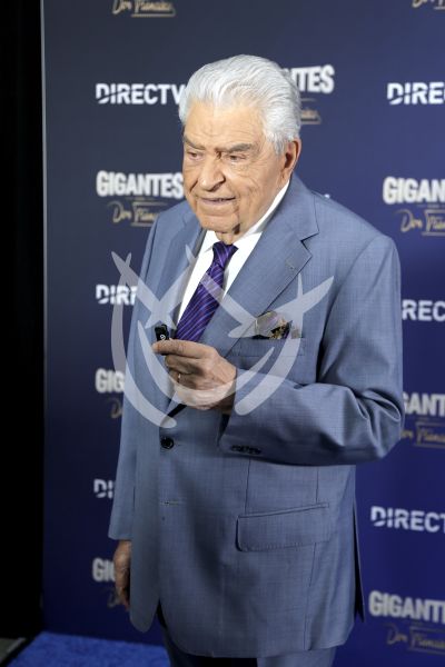 Don Francisco con Gigantes