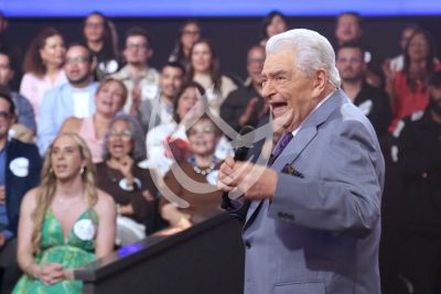 Don Francisco con Gigantes