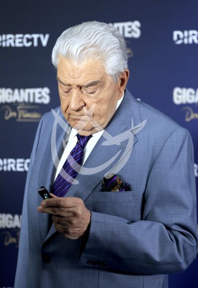 Don Francisco con Gigantes