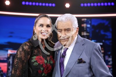 Lucero y Don Francisco son Gigantes