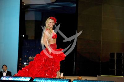 Marjorie de Sousa por Mitzy