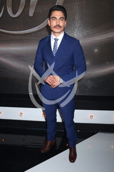 Josh Gutiérrez al Infinito