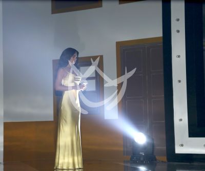 Livia Brito al Infinito